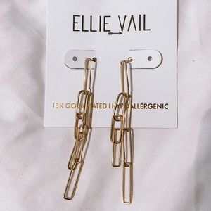 •ELLIE VAIL CHAIN EARRINGS•
